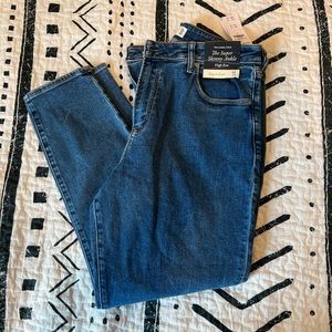 NEW A&F Curve Love Super Skinny Ankle Jean, Sz 14